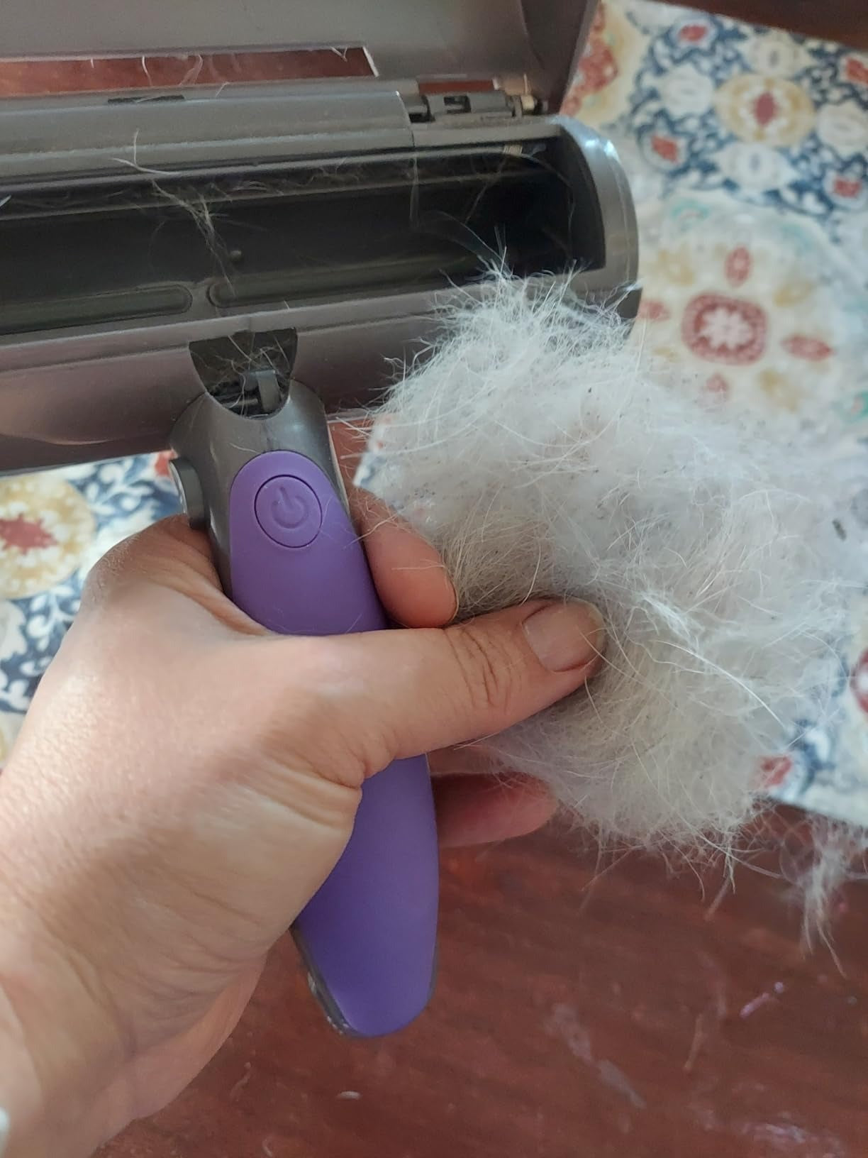 جهاز Fur Daddy لإزالة شعر الحيوانات الأليفة