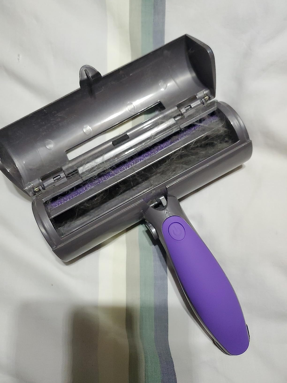 جهاز Fur Daddy لإزالة شعر الحيوانات الأليفة